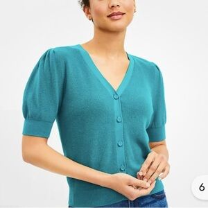 NWT Loft Puff Sleeve V-Neck Cardigan Color: Teal Size: XL